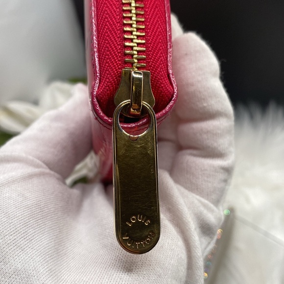 EUC Louis Vuitton vernis IKAT long zip wallet, GORGEOUS! AUTHENTICATED B… - Picture 11 of 16